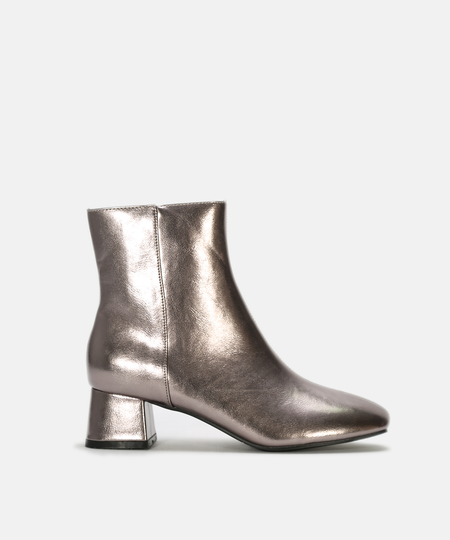 Botines punta cuadrada metalizados image number null